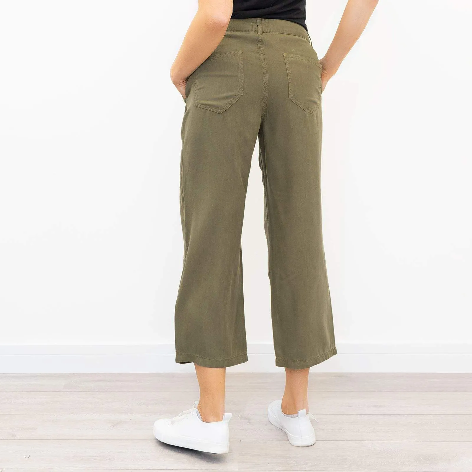 White Stuff Wide Leg Relaxed Soft Casual Khaki Trousers
